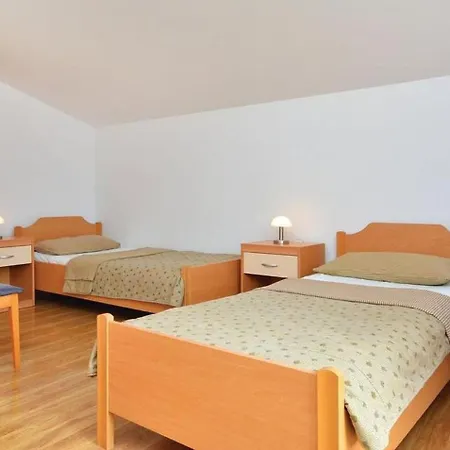 Marija - With Pool Guest house 3*
