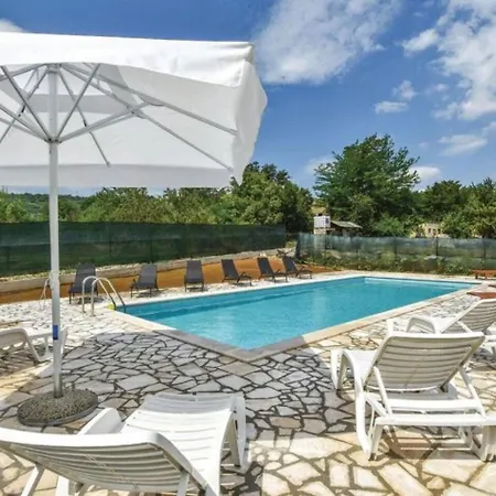 Marija - With Pool Guest house Trilj