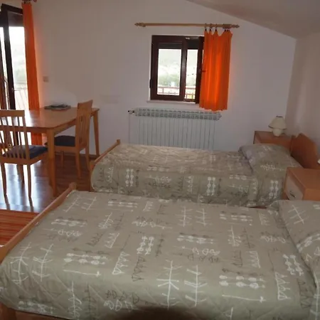 Guest house Marija - With Pool 3*